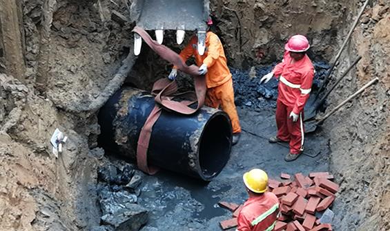 安慶市文苑路神靈潭橋南側(cè)污水管網(wǎng)搶險(xiǎn)工程